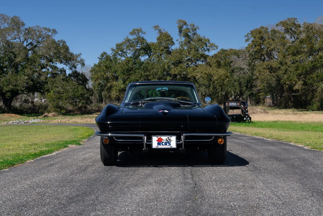 1965 Chevrolet Corvette C2 - Image 17 of 31