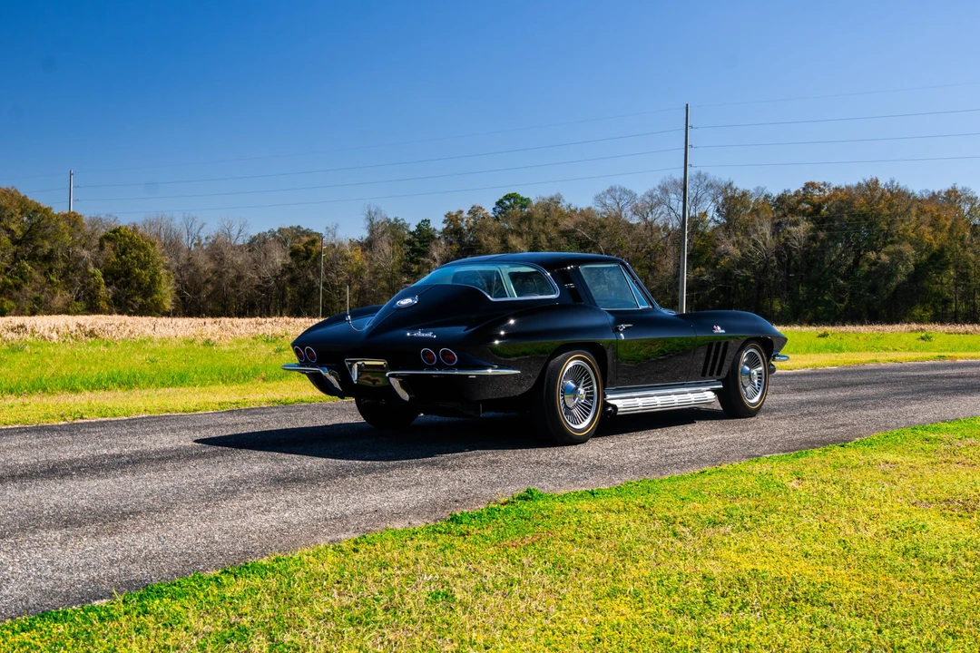 1965 Chevrolet Corvette C2 - Image 12 of 31