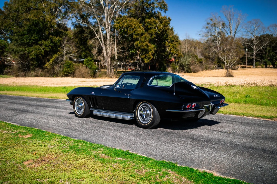 1965 Chevrolet Corvette C2 - Image 8 of 31