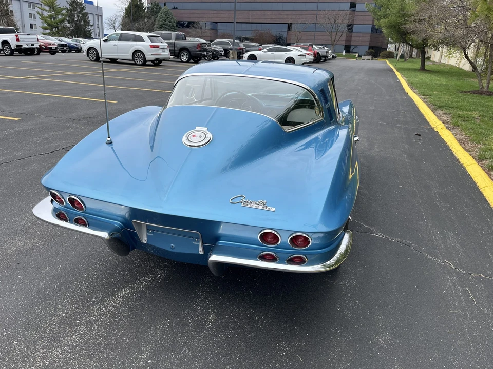 1965 Chevrolet Corvette C2 - Image 9 of 31