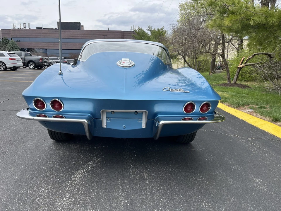 1965 Chevrolet Corvette C2 - Image 10 of 31