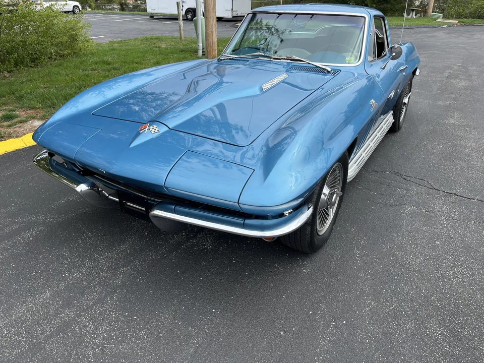 1965 Chevrolet Corvette C2 - Image 15 of 31