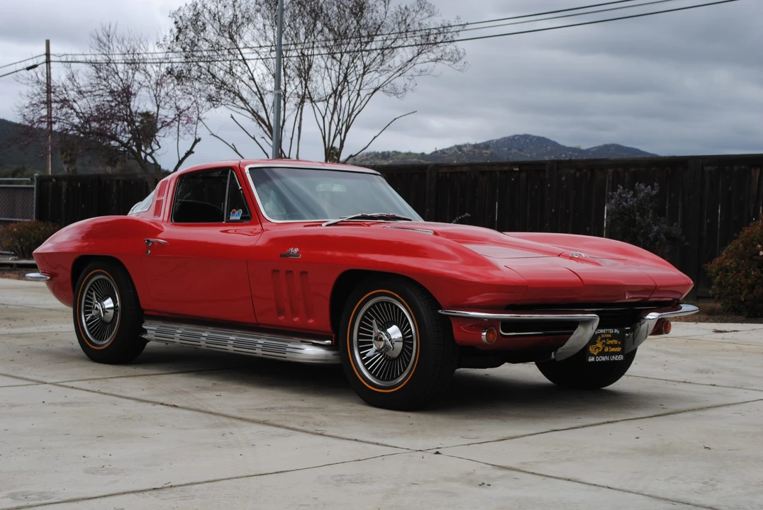 1965 Chevrolet Corvette C2 - Image 26 of 31