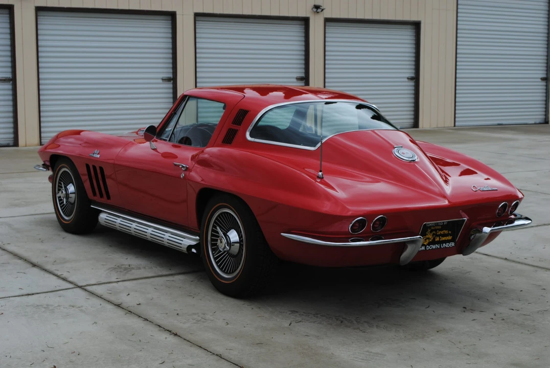 1965 Chevrolet Corvette C2 - Image 10 of 31