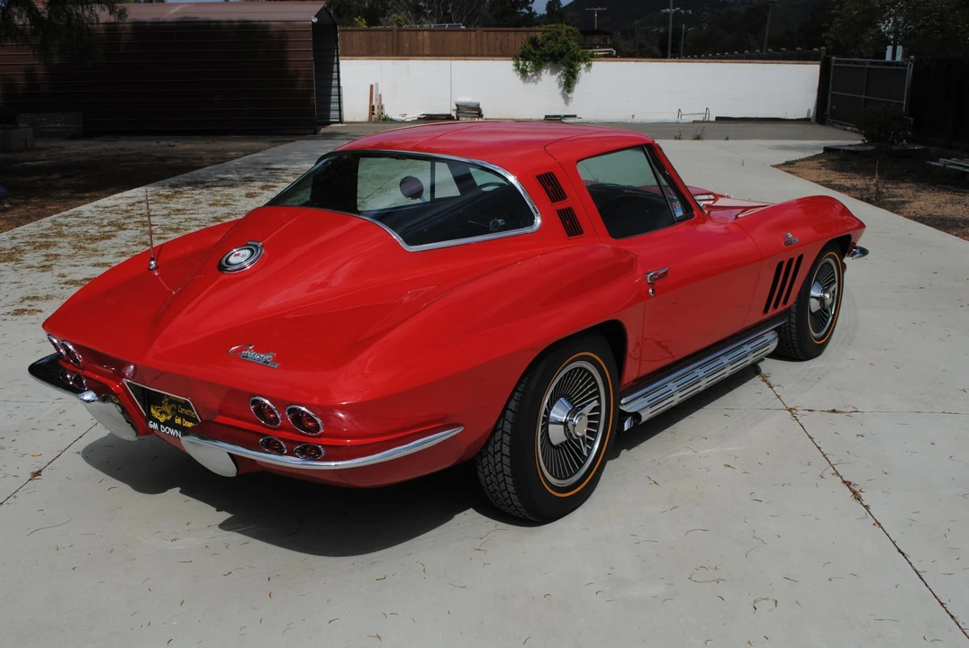 1965 Chevrolet Corvette C2 - Image 17 of 31