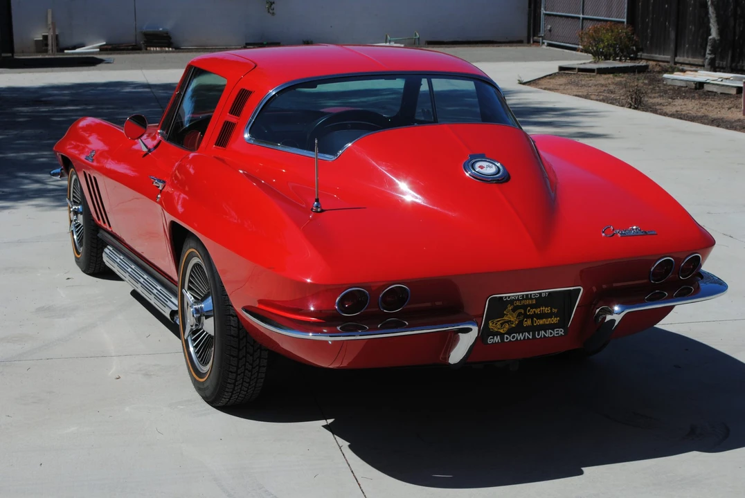 1965 Chevrolet Corvette C2 - Image 12 of 31