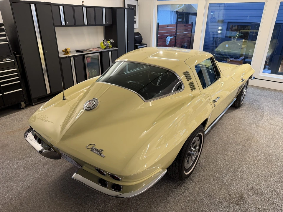 1965 Chevrolet Corvette C2 - Image 8 of 31