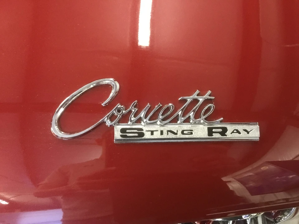 1965 Chevrolet Corvette C2 - Image 27 of 31