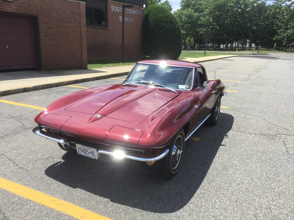 1965 Chevrolet Corvette C2 - Image 4 of 31