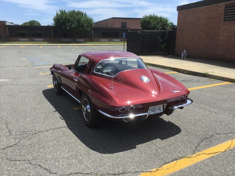 1965 Chevrolet Corvette C2 - Image 10 of 31