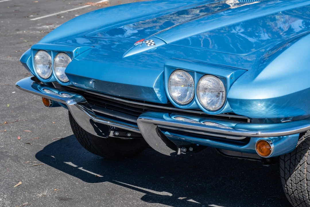 1965 Chevrolet Corvette C2 - Image 27 of 31