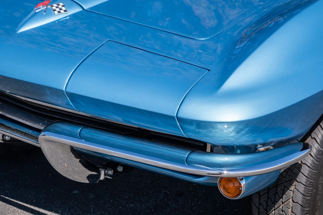 1965 Chevrolet Corvette C2 - Image 23 of 31