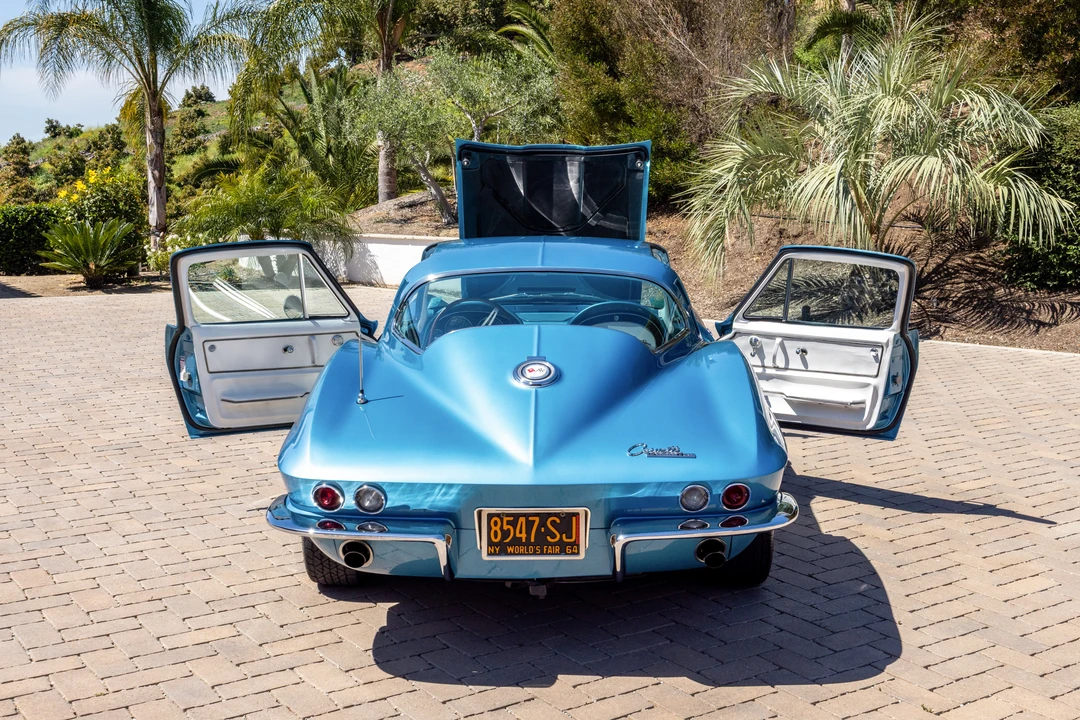 1965 Chevrolet Corvette C2 - Image 13 of 31