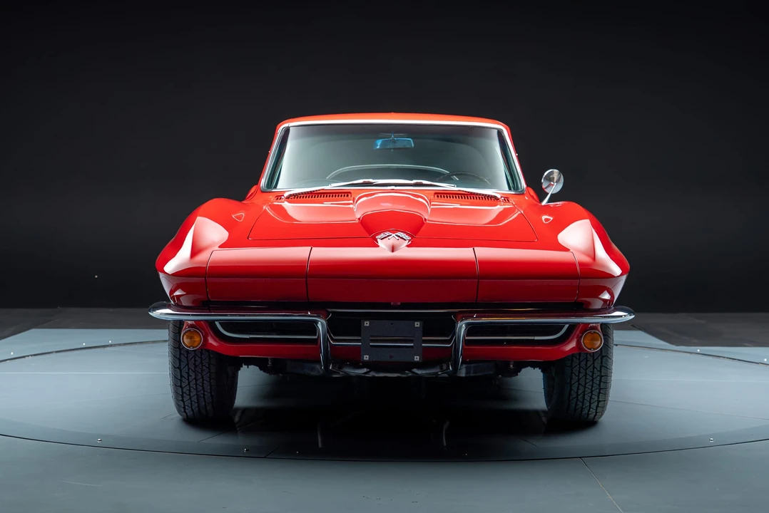 1965 Chevrolet Corvette C2 - Image 3 of 31