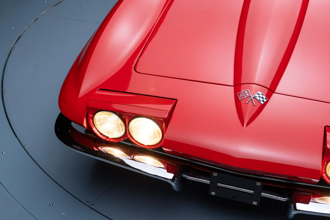 1965 Chevrolet Corvette C2 - Image 16 of 31