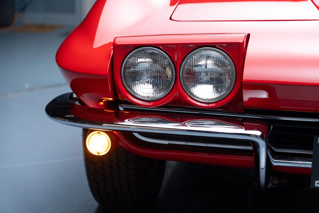 1965 Chevrolet Corvette C2 - Image 25 of 31