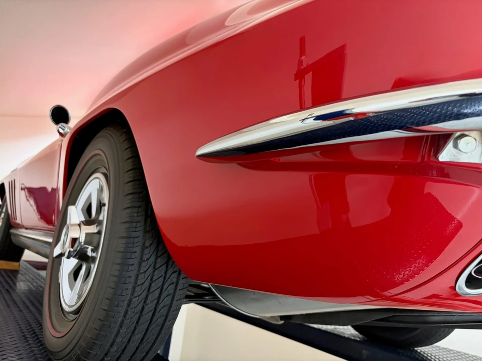 1965 Chevrolet Corvette C2 - Image 29 of 31