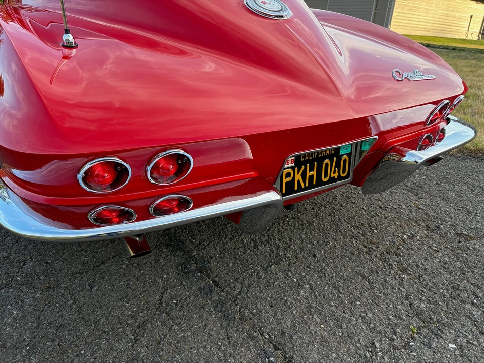 1965 Chevrolet Corvette C2 - Image 24 of 31