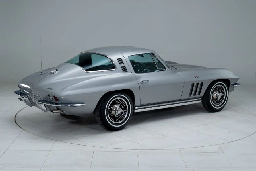 1965 Chevrolet Corvette C2 - Image 7 of 31
