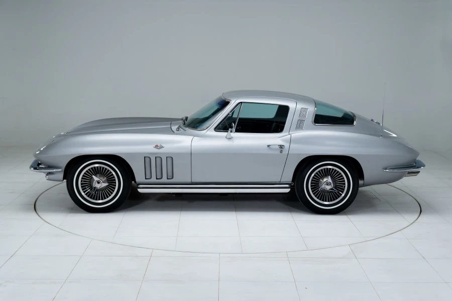 1965 Chevrolet Corvette C2 - Image 13 of 31