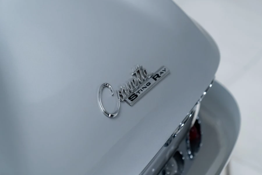 1965 Chevrolet Corvette C2 - Image 10 of 31