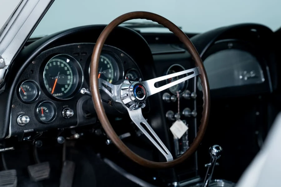 1965 Chevrolet Corvette C2 - Image 31 of 31