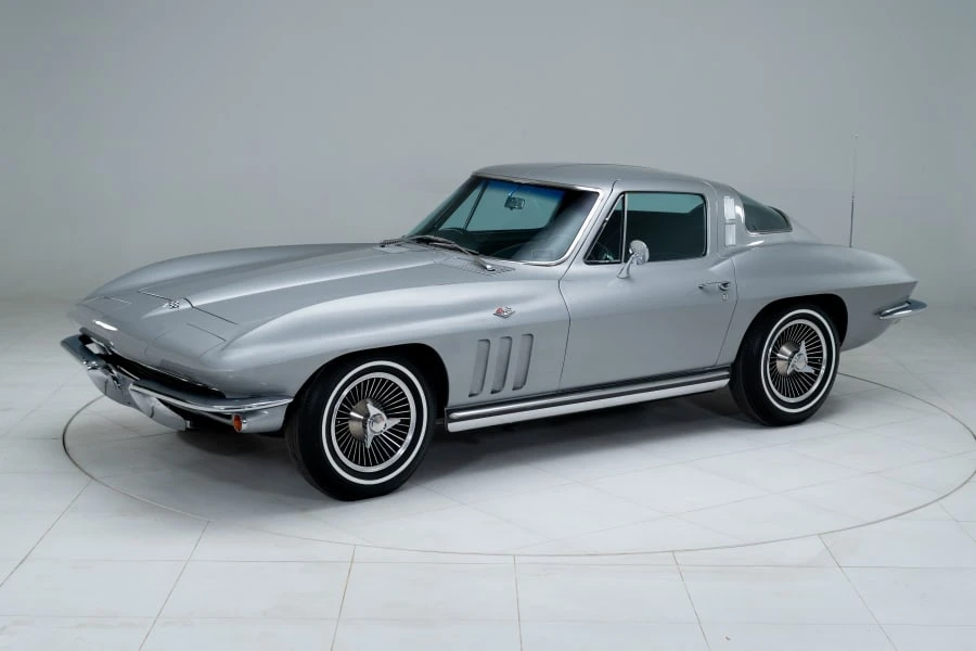 1965 Chevrolet Corvette C2 - Image 6 of 31