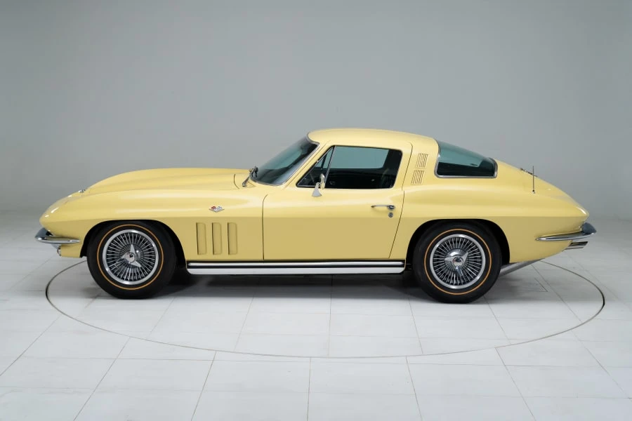 1965 Chevrolet Corvette C2 - Image 17 of 31