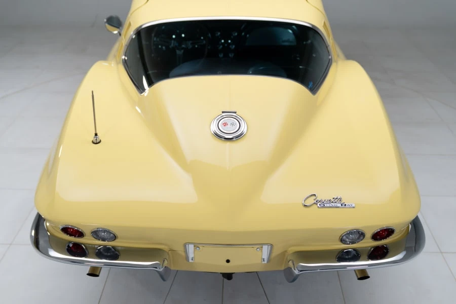 1965 Chevrolet Corvette C2 - Image 22 of 31