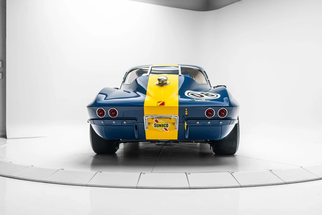 1965 Chevrolet Corvette C2 - Image 7 of 31