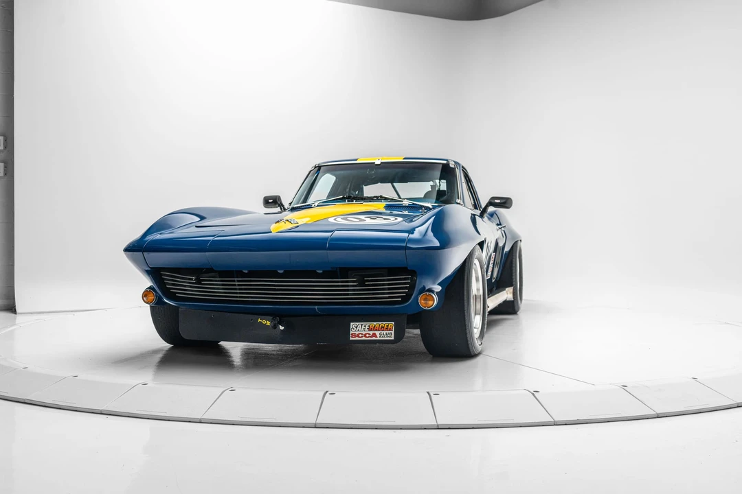 1965 Chevrolet Corvette C2 - Image 19 of 31