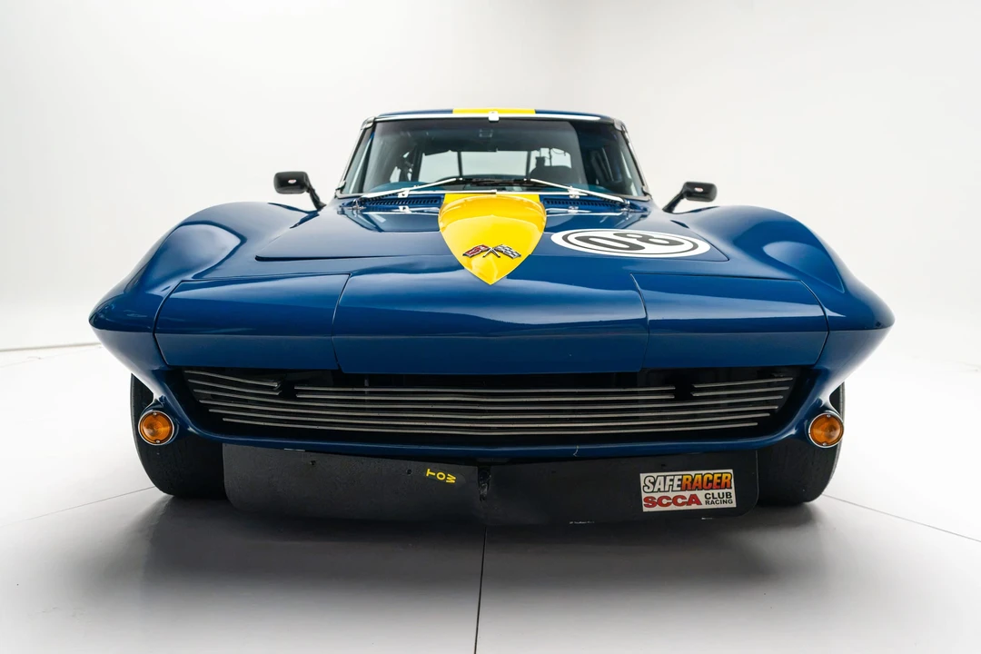 1965 Chevrolet Corvette C2 - Image 17 of 31