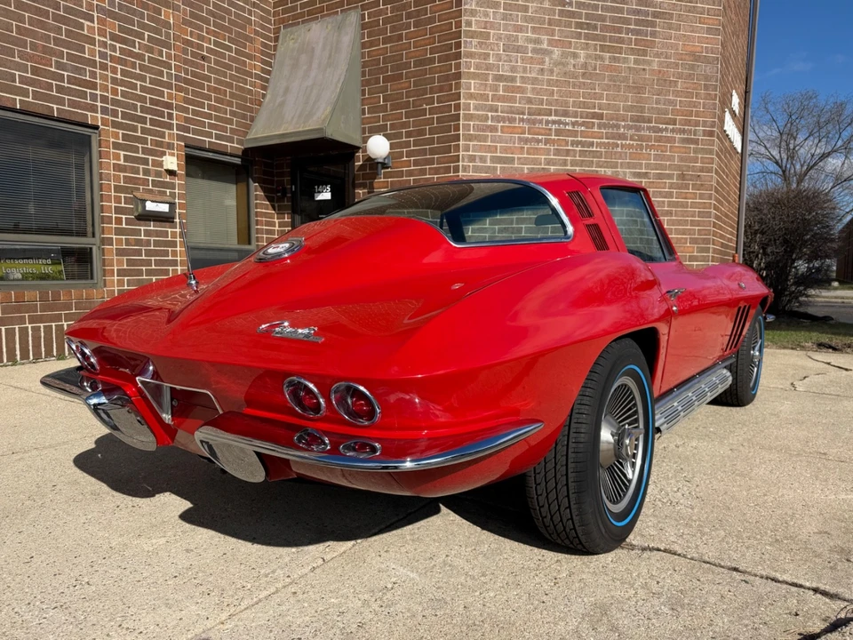 1965 Chevrolet Corvette C2 - Image 8 of 21
