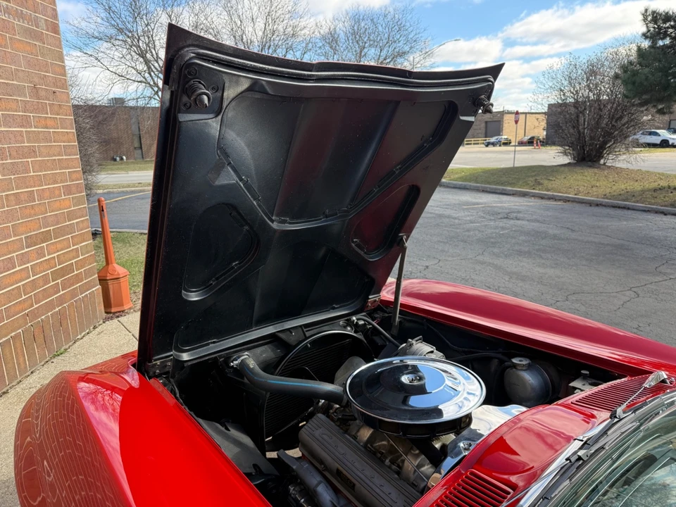 1965 Chevrolet Corvette C2 - Image 16 of 21