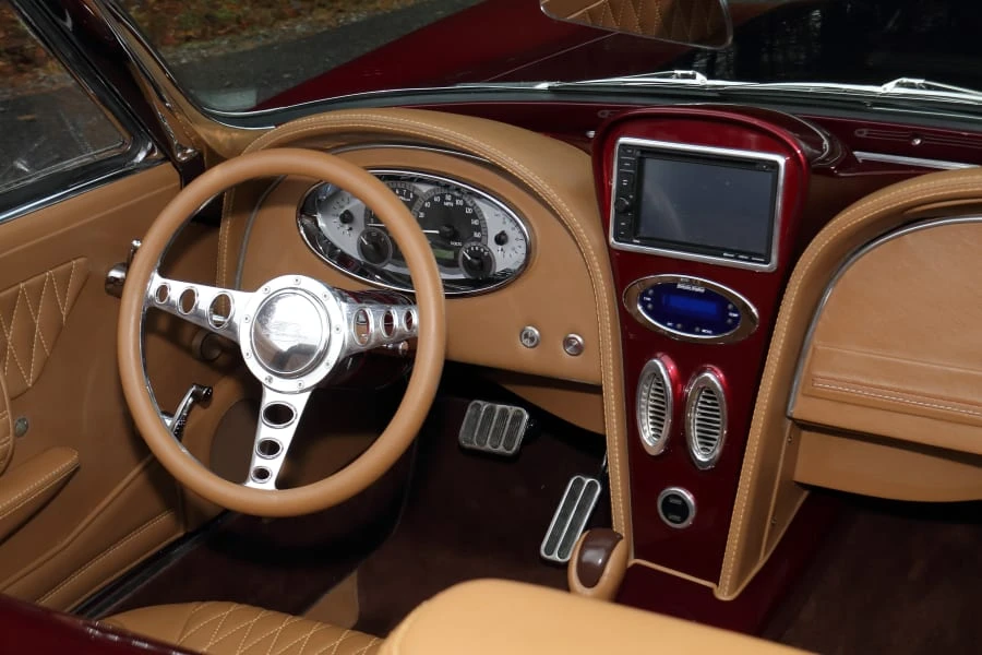 1965 Chevrolet Corvette C2 - Image 28 of 31