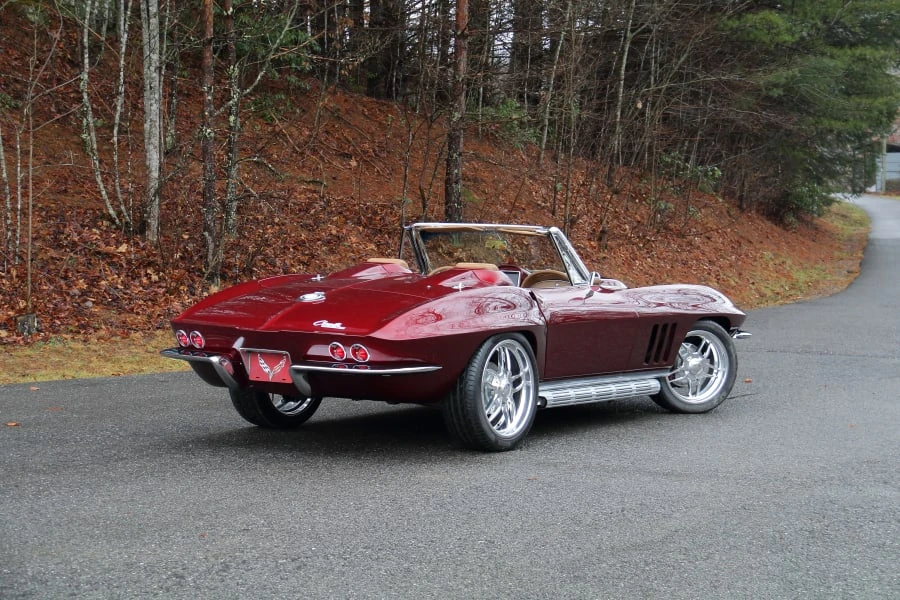 1965 Chevrolet Corvette C2 - Image 22 of 31