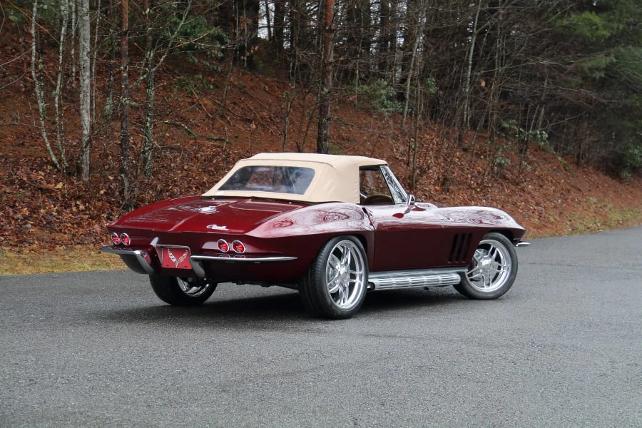 1965 Chevrolet Corvette C2 - Image 3 of 31