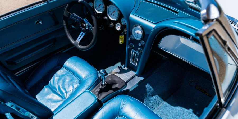1965 Chevrolet Corvette C2 - Image 11 of 24