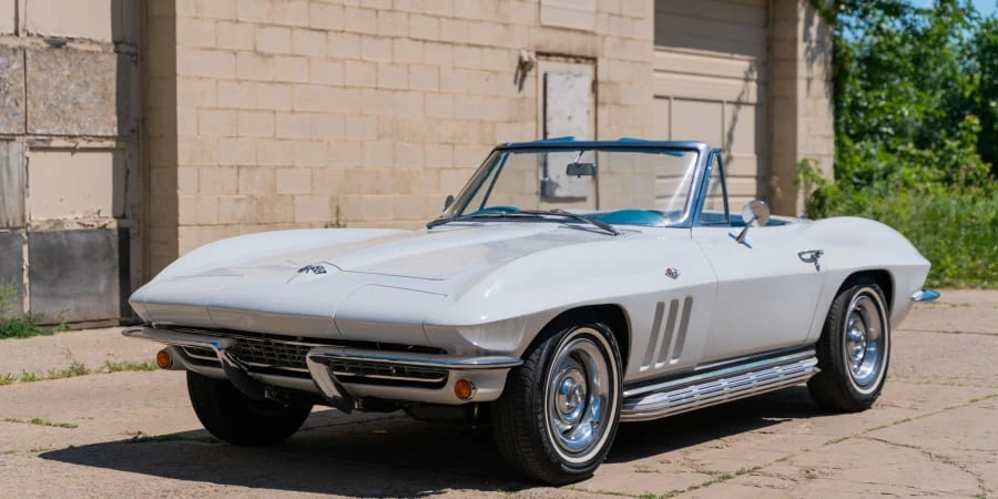 1965 Chevrolet Corvette C2 - Image 22 of 24