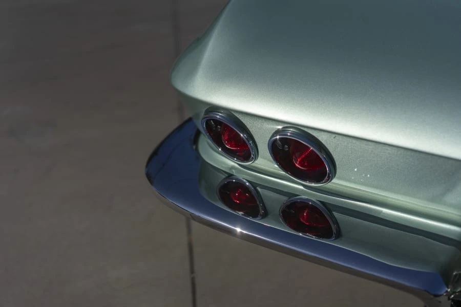 1965 Chevrolet Corvette C2 - Image 7 of 31