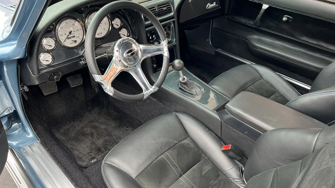 1965 Chevrolet Corvette C2 - Image 5 of 14