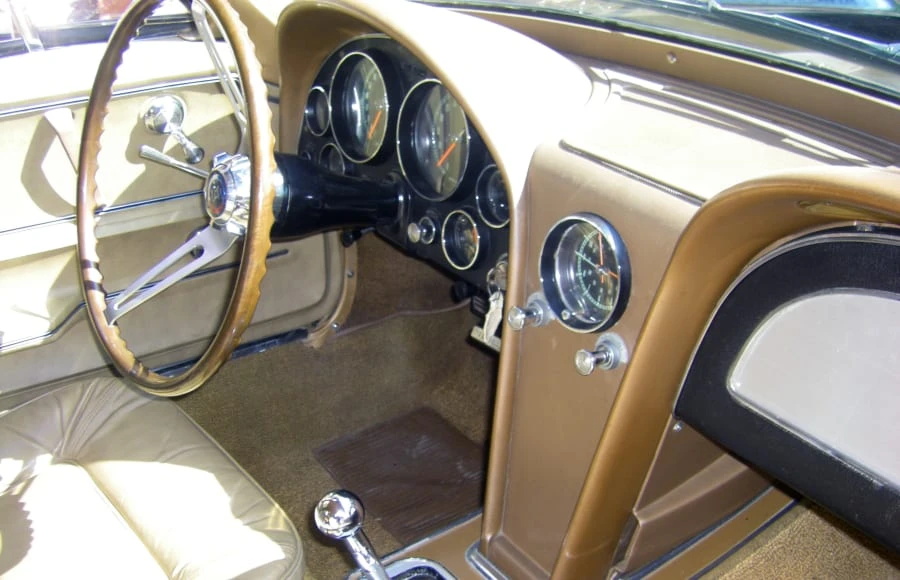 1965 Chevrolet Corvette C2 - Image 3 of 4