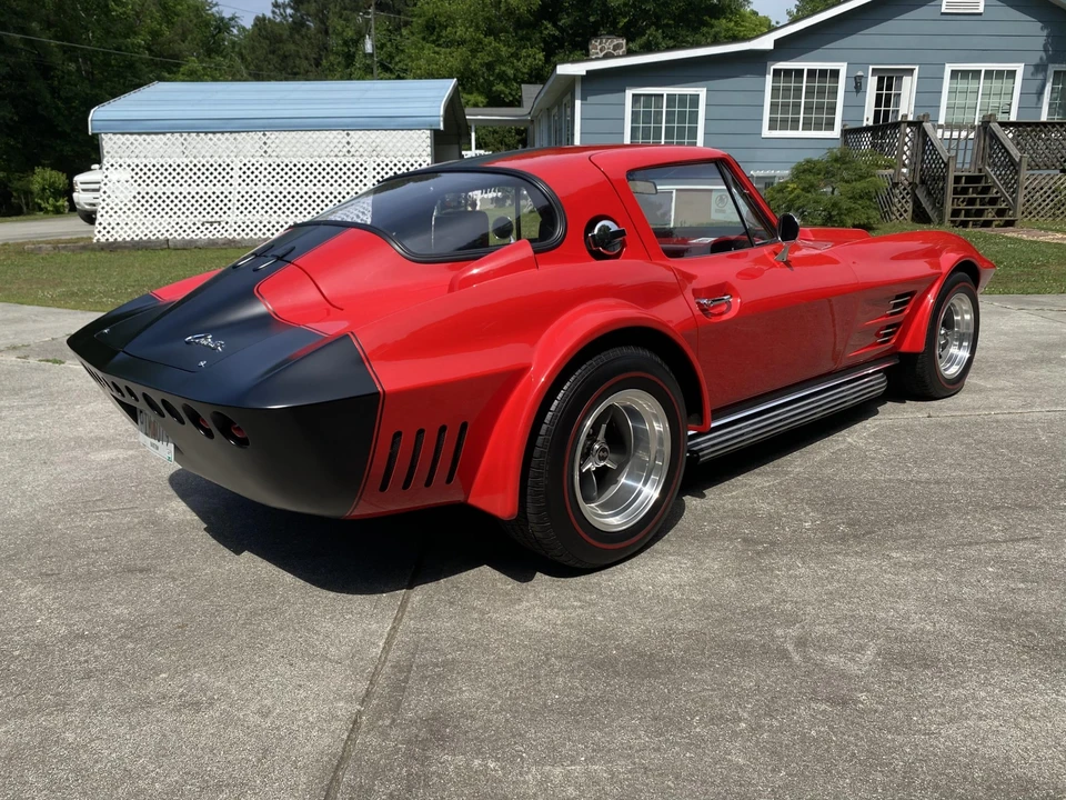 1965 Chevrolet Corvette C2 - Image 10 of 31