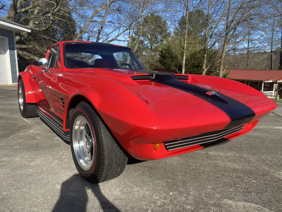 1965 Chevrolet Corvette C2 - Image 14 of 31