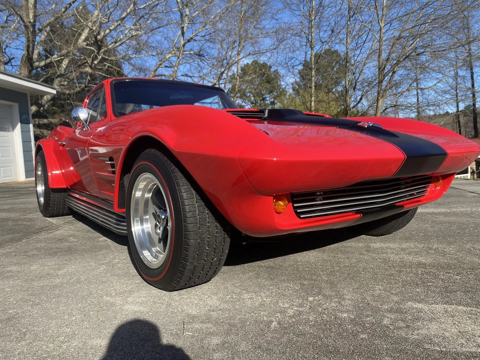 1965 Chevrolet Corvette C2 - Image 15 of 31