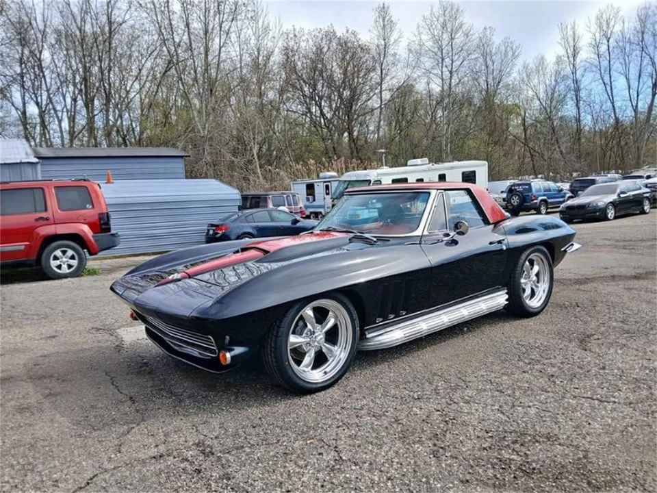 1965 Chevrolet Corvette C2 - Image 4 of 17