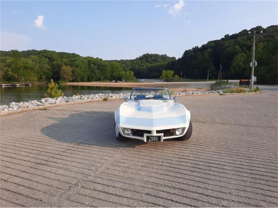 1965 Chevrolet Corvette C2 - Image 7 of 19