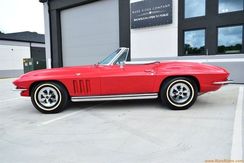 1965 Chevrolet Corvette C2 - Image 27 of 31