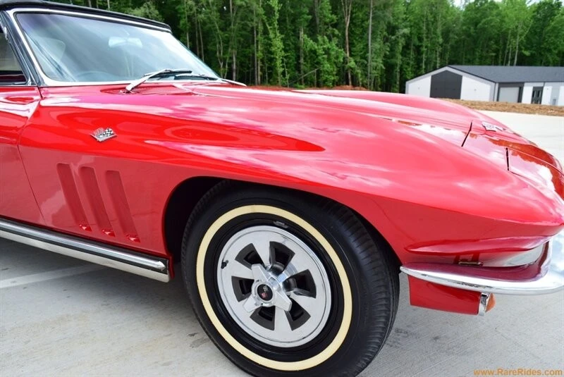 1965 Chevrolet Corvette C2 - Image 21 of 31