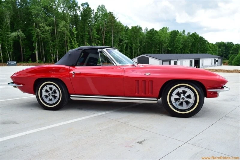 1965 Chevrolet Corvette C2 - Image 22 of 31
